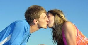 付き合う前に女からキスされた！知っておくべき意外な女の心理 ６選