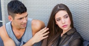 会話でわかる！女性の「脈なし」男性に対する会話中の態度・7パターン