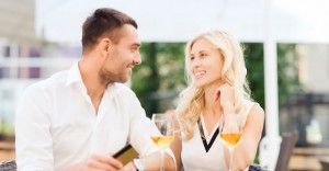 女性が結婚相手に求める最低限の条件10選