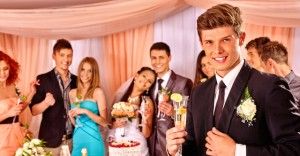結婚式は出会いの宝庫！女性と親密になるためにすべき9つのコト
