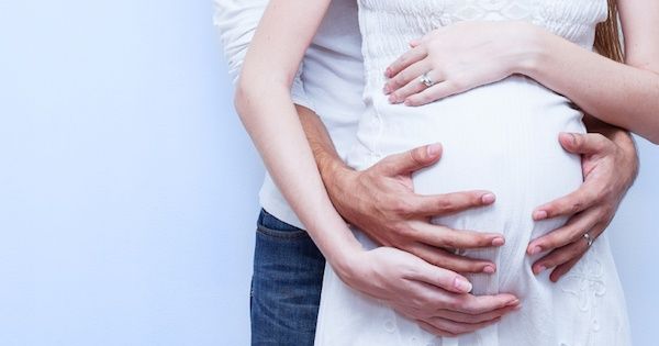 妊娠中の愛撫について