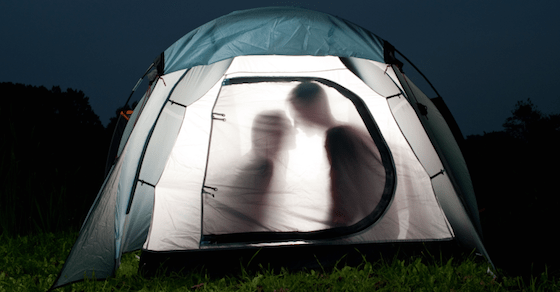 第8位：キャンプ場で無防備に着替える友達に勃起してテントパコ